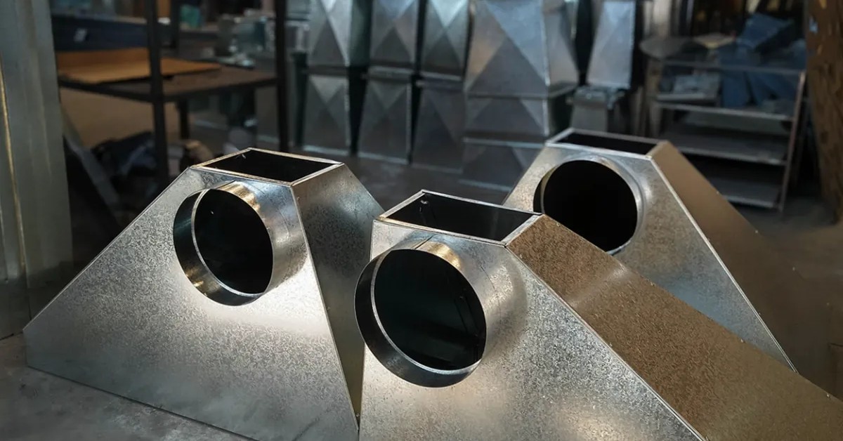 Campanas para parrilla con salida redonda en la fábrica de Rapimetal
